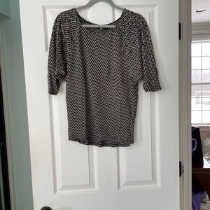 SJS Black and Beige Patterned Lightweight Sweater XL